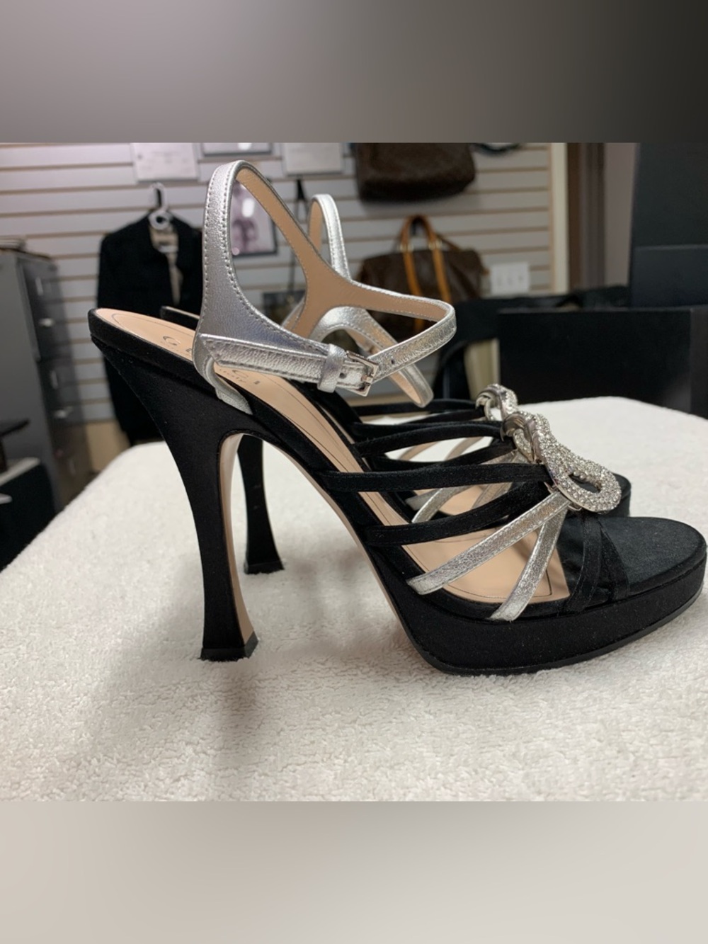 Gucci Black Suede Crystal Interlocking GG Pump Heels - Picture 5 of 16